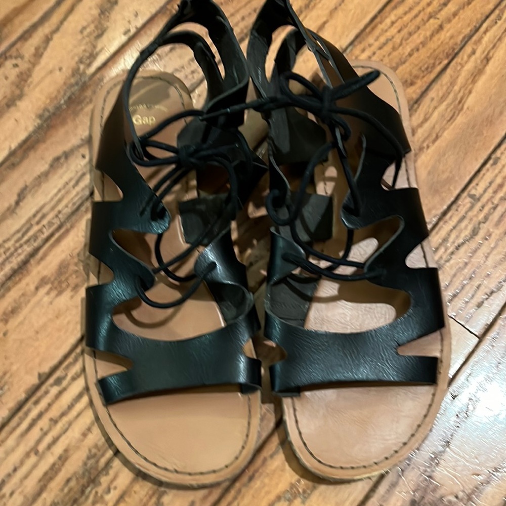 Gladiator sandal